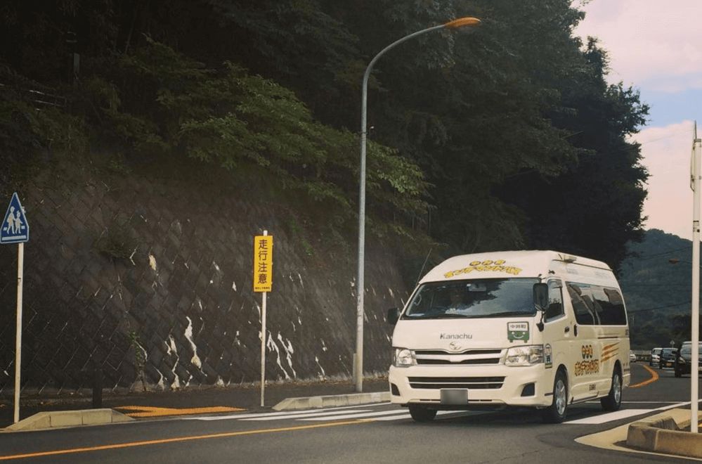 “Convehicle”是結合“convenience（方便）”和“vehicle（交通工具）”的復合詞，意為“方便的車(chē)”